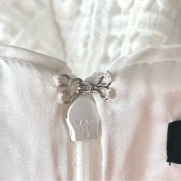 WHBM WHITE LACE SHEATH XXS DRESS - Picture 9 of 10